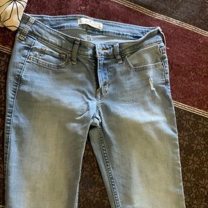 Hollister jeans